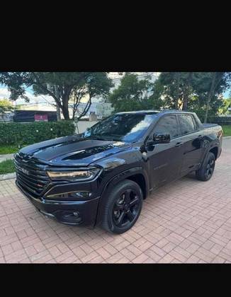 RAM RAMPAGE 2.0 HURRICANE 4 TURBO GASOLINA R/T 4X4 AUTOMÁTICO